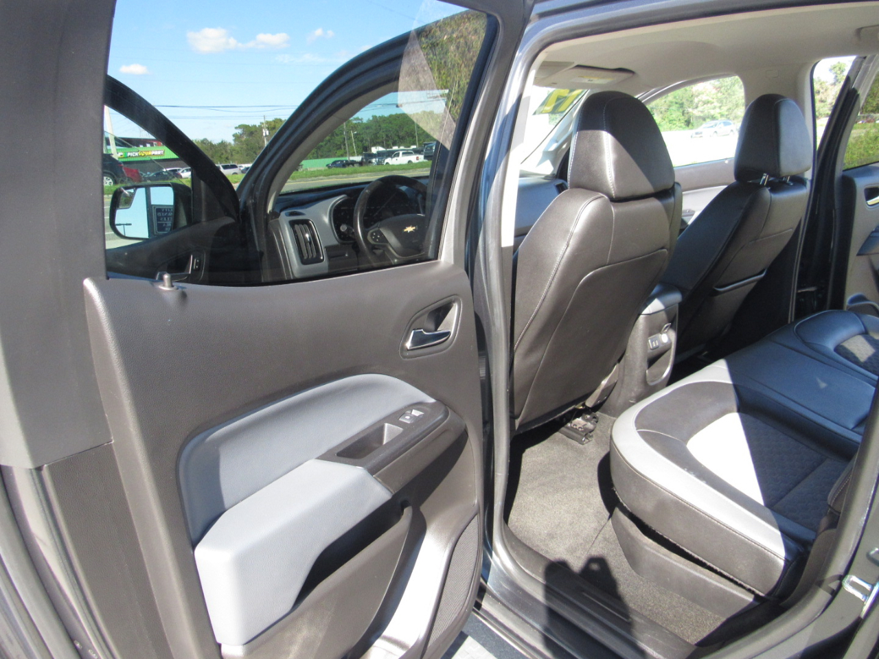 Chevrolet Colorado 2WD Crew Cab 128.3" Z71 2017 Chevrolet Colorado 2WD Crew Cab 128.3" Z71 2017