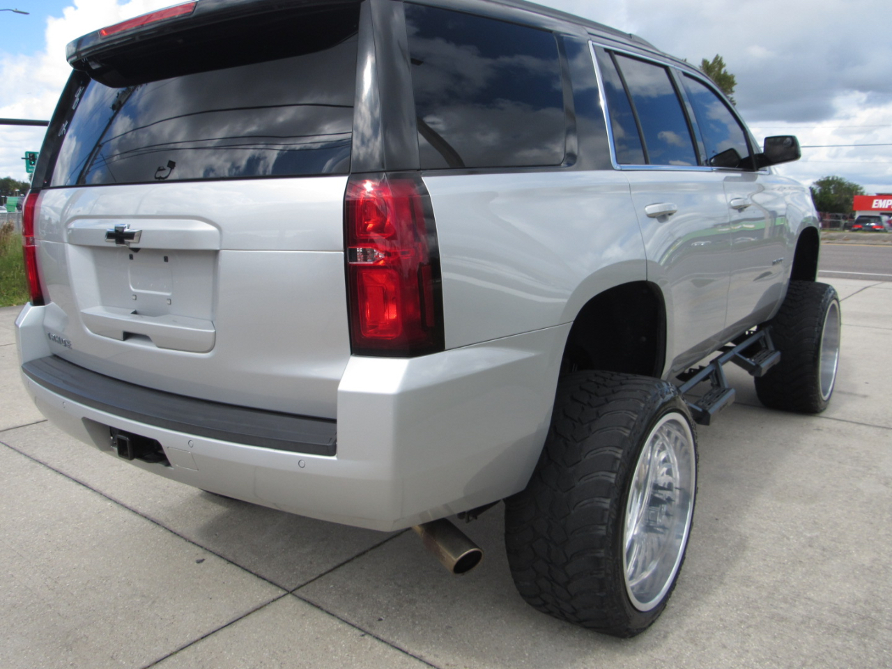 Chevrolet Tahoe 4WD 4dr LT 2019 Chevrolet Tahoe 4WD 4dr LT 2019