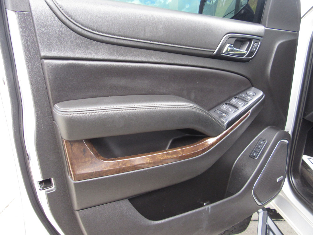 Chevrolet Tahoe 4WD 4dr LT 2019 Chevrolet Tahoe 4WD 4dr LT 2019