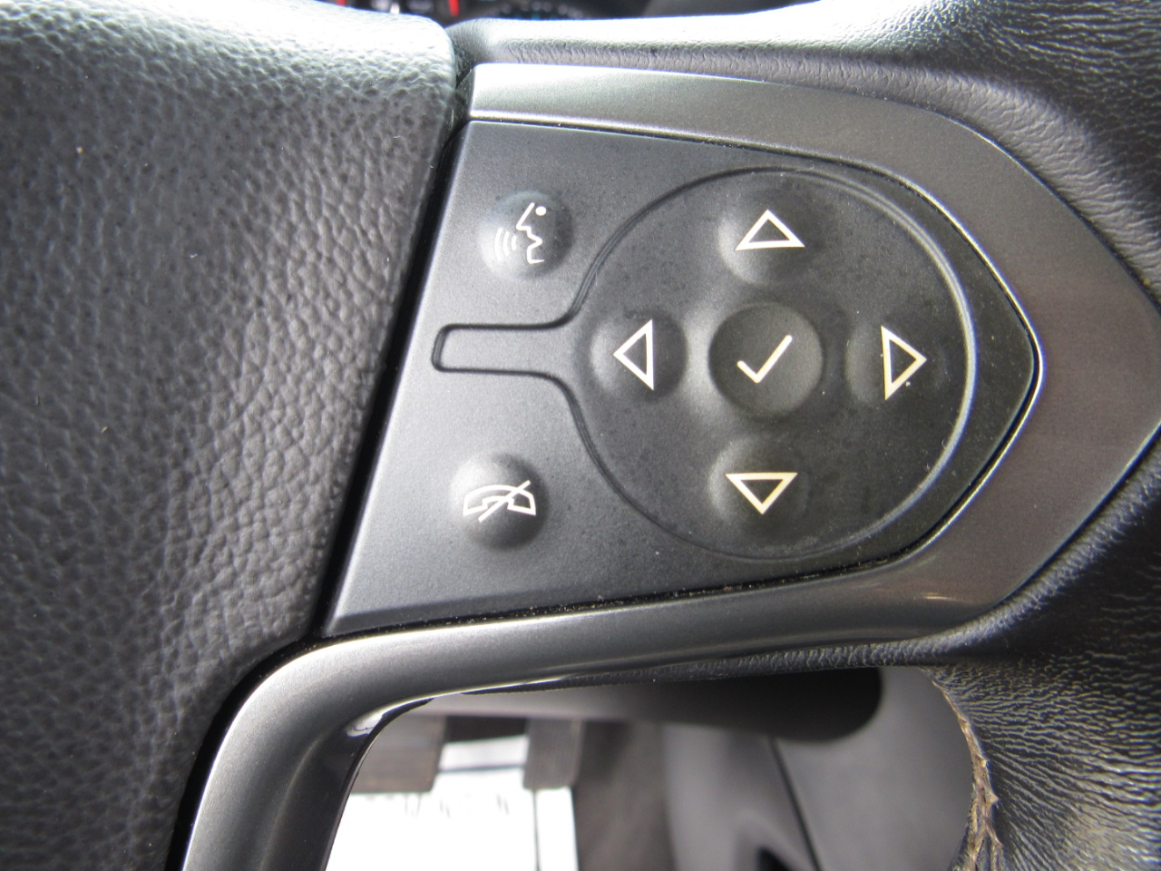 Chevrolet Tahoe 4WD 4dr LT 2019 Chevrolet Tahoe 4WD 4dr LT 2019