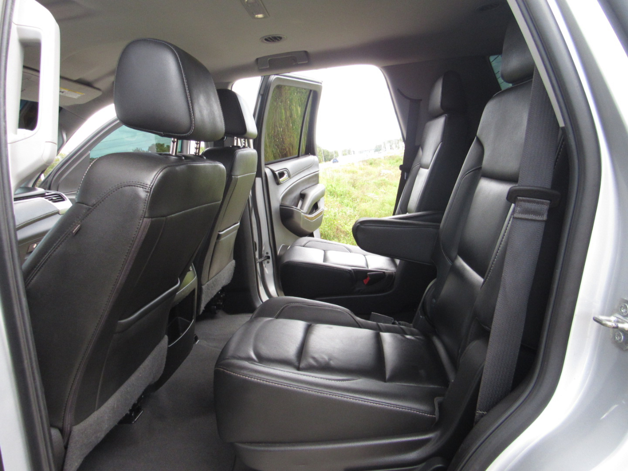 Chevrolet Tahoe 4WD 4dr LT 2019 Chevrolet Tahoe 4WD 4dr LT 2019