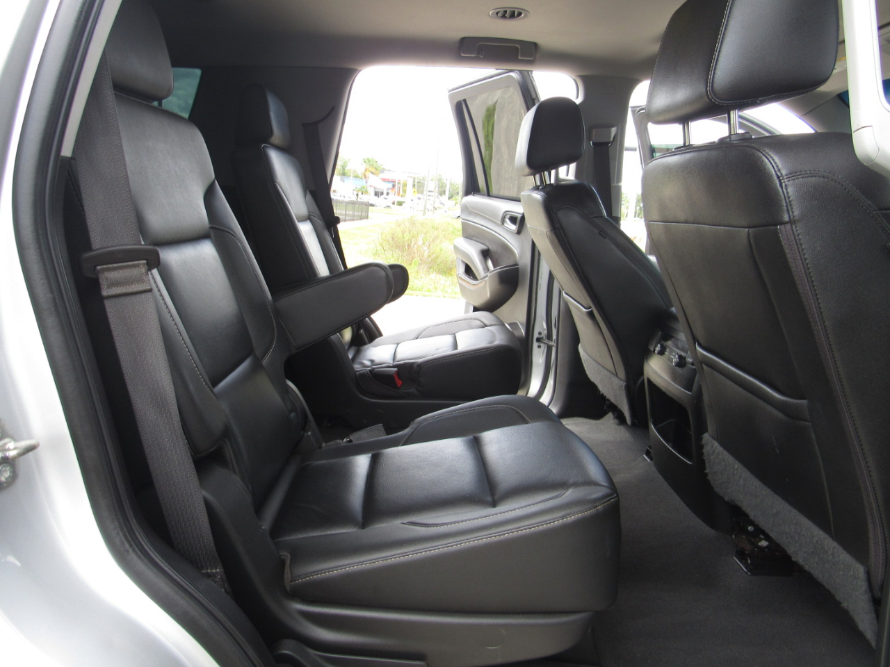 Chevrolet Tahoe 4WD 4dr LT 2019 Chevrolet Tahoe 4WD 4dr LT 2019