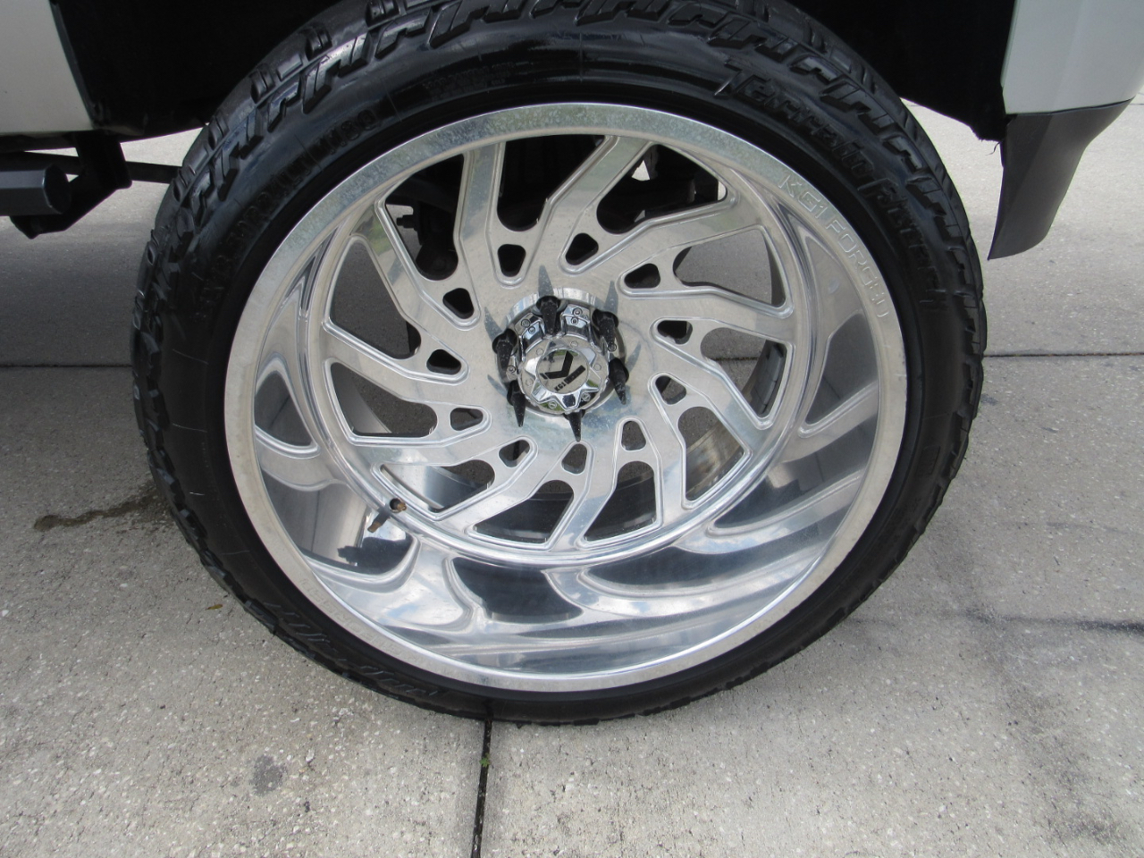 Chevrolet Tahoe 4WD 4dr LT 2019 Chevrolet Tahoe 4WD 4dr LT 2019