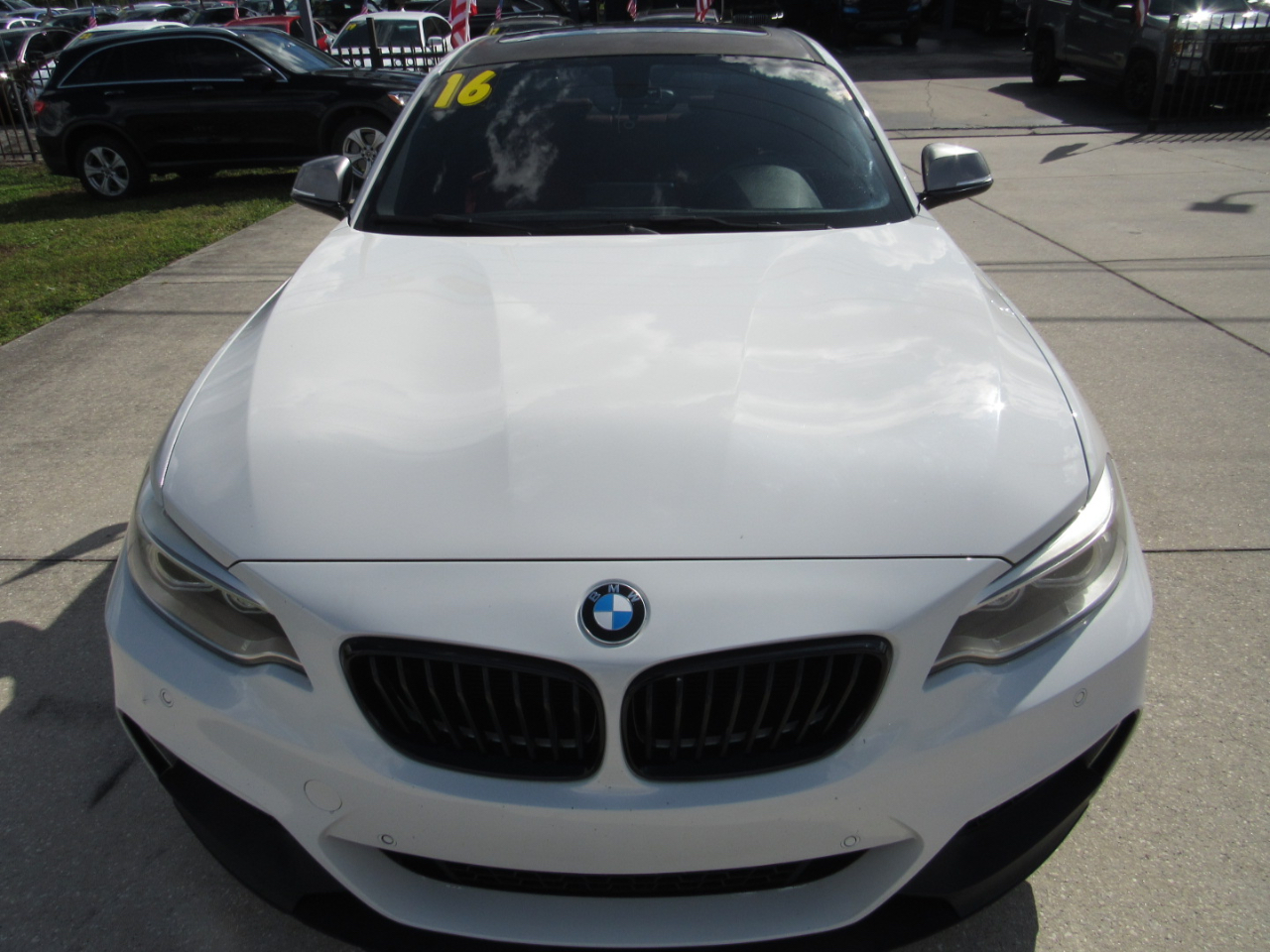 BMW 2 Series 2dr Cpe M235i RWD 2016 BMW 2 Series 2dr Cpe M235i RWD 2016