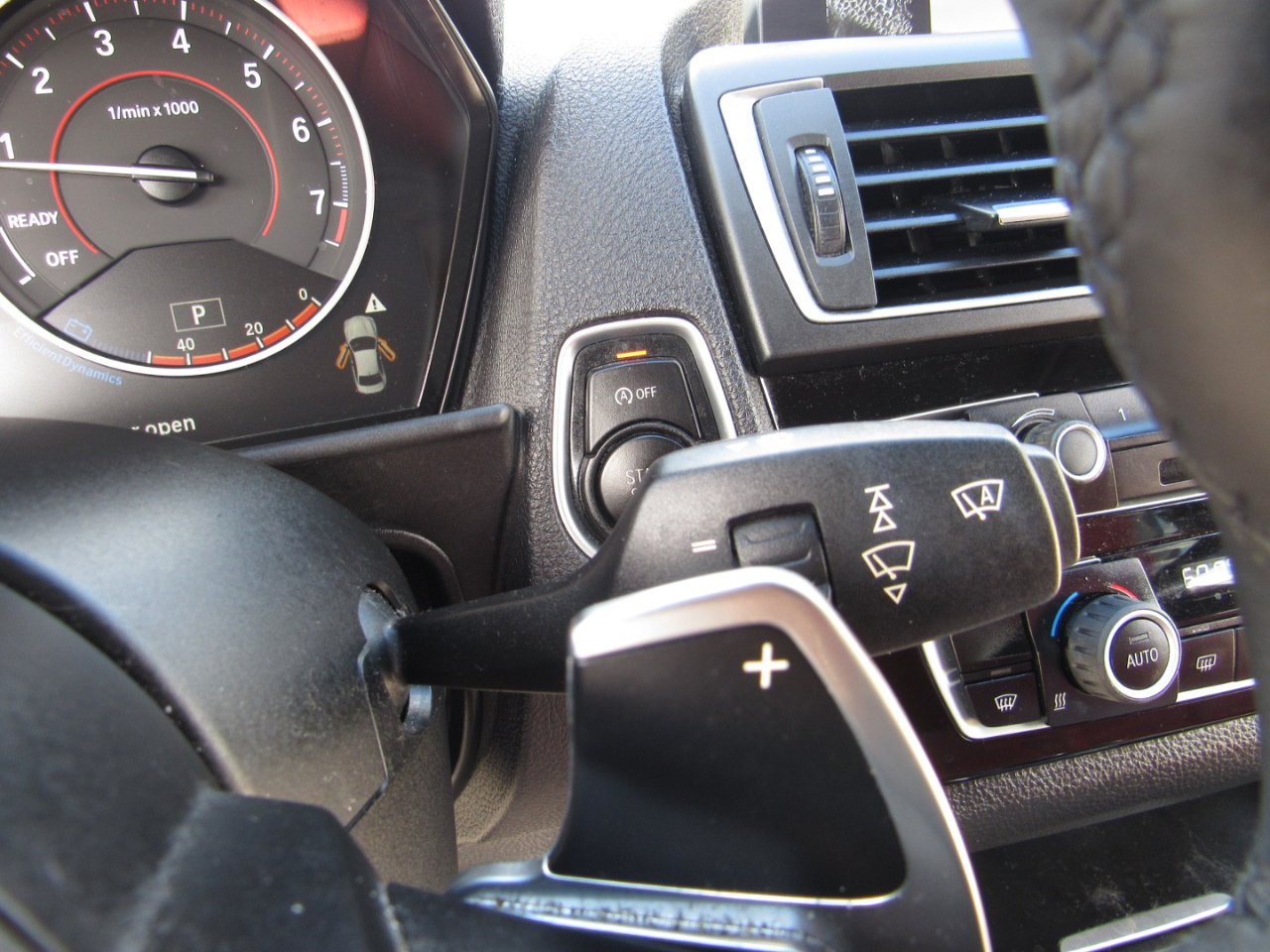 BMW 2 Series 2dr Cpe M235i RWD 2016 BMW 2 Series 2dr Cpe M235i RWD 2016