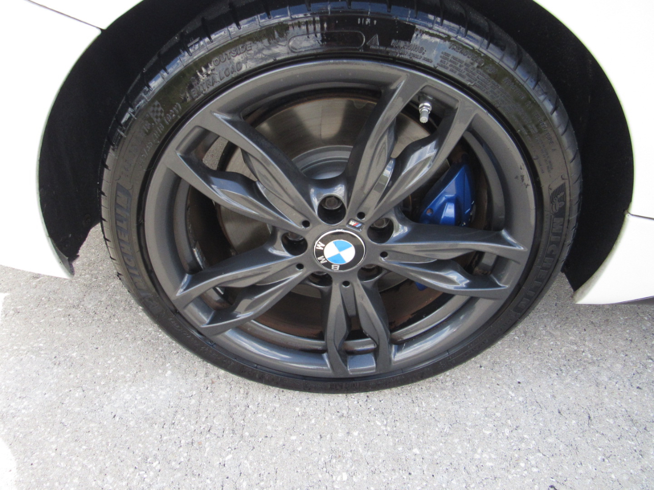 BMW 2 Series 2dr Cpe M235i RWD 2016 BMW 2 Series 2dr Cpe M235i RWD 2016