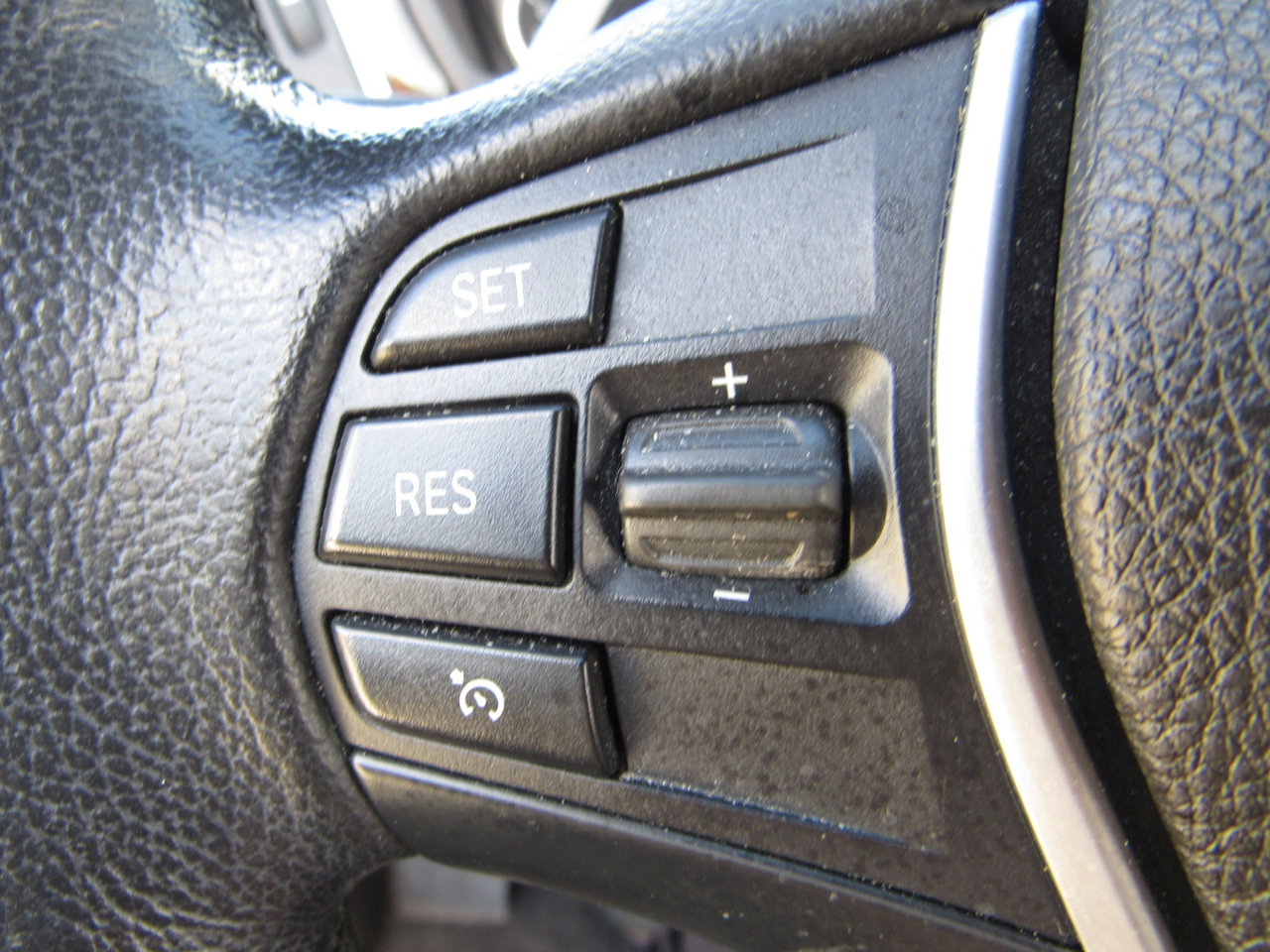 BMW 3 Series 4dr Sdn 340i xDrive AWD 2016 BMW 3 Series 4dr Sdn 340i xDrive AWD 2016