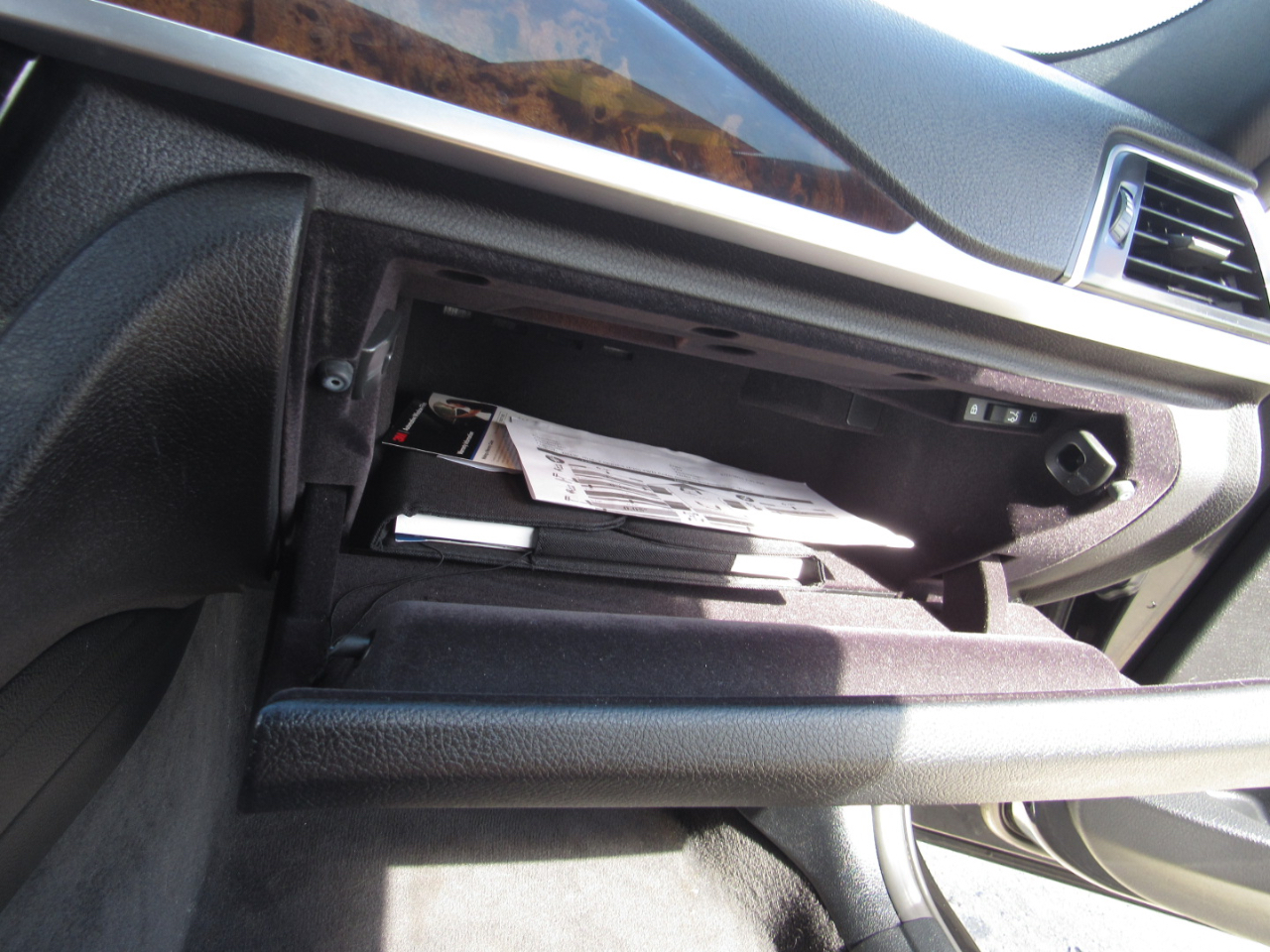 BMW 3 Series 4dr Sdn 340i xDrive AWD 2016 BMW 3 Series 4dr Sdn 340i xDrive AWD 2016