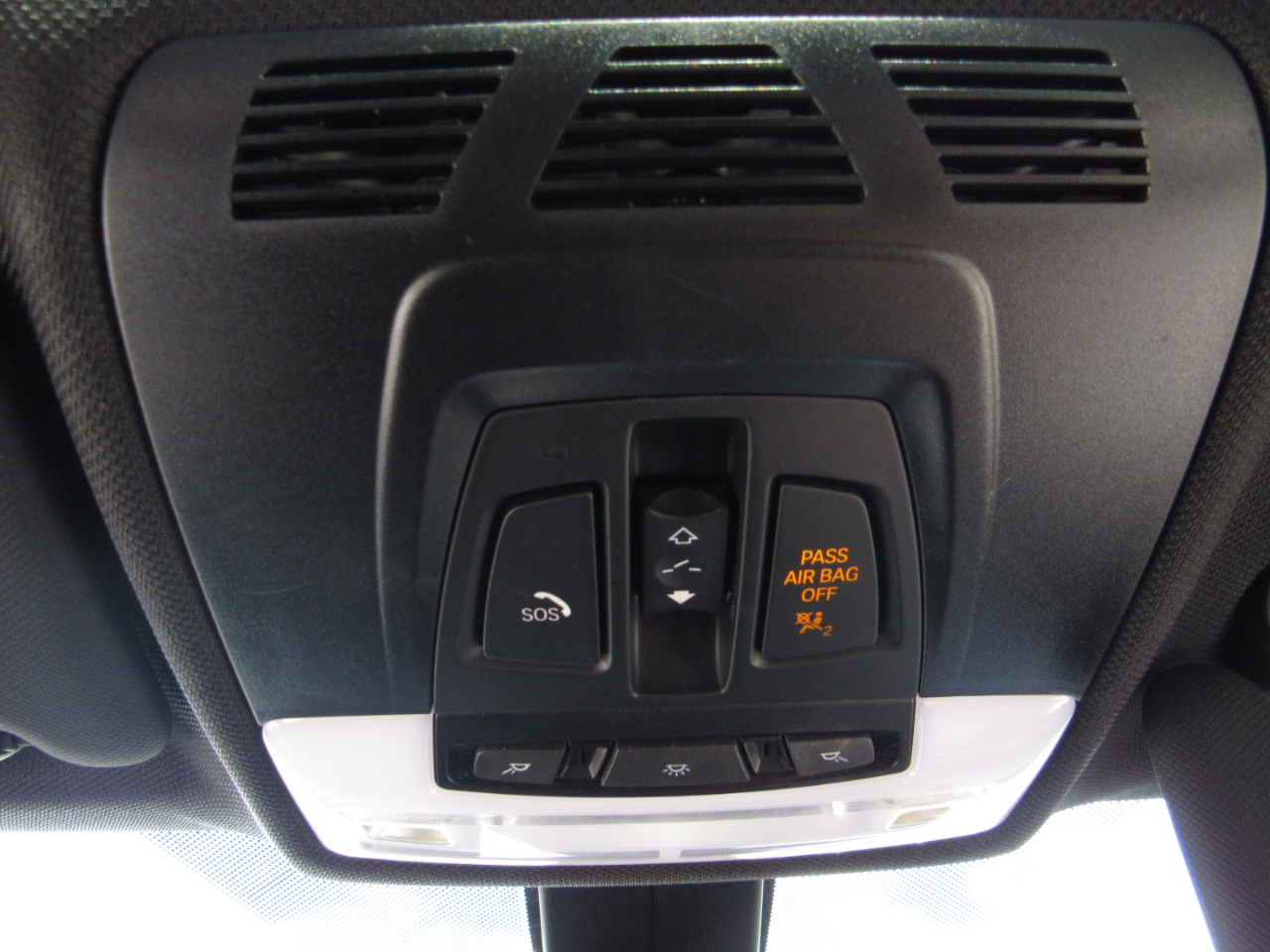 BMW 3 Series 4dr Sdn 340i xDrive AWD 2016 BMW 3 Series 4dr Sdn 340i xDrive AWD 2016