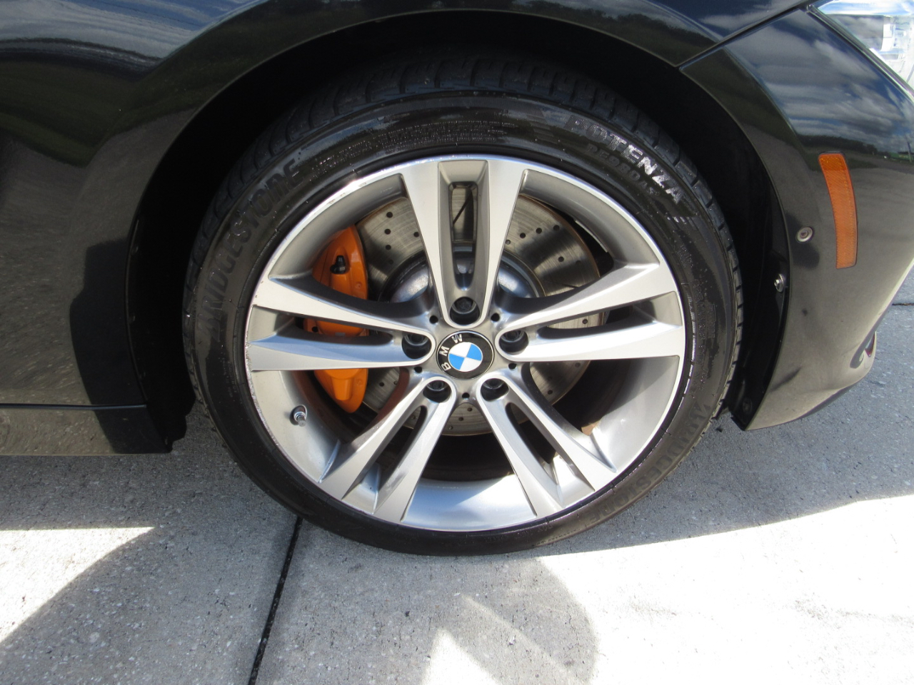 BMW 3 Series 4dr Sdn 340i xDrive AWD 2016 BMW 3 Series 4dr Sdn 340i xDrive AWD 2016