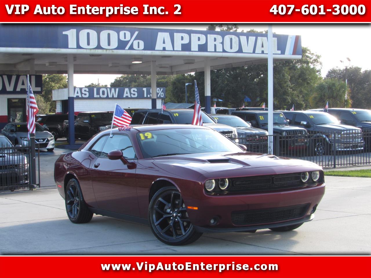 2019 Dodge Challenger SXT RWD