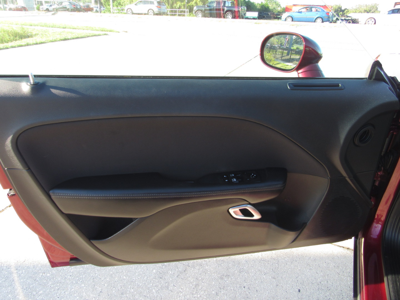 Dodge Challenger SXT RWD 2019 Dodge Challenger SXT RWD 2019