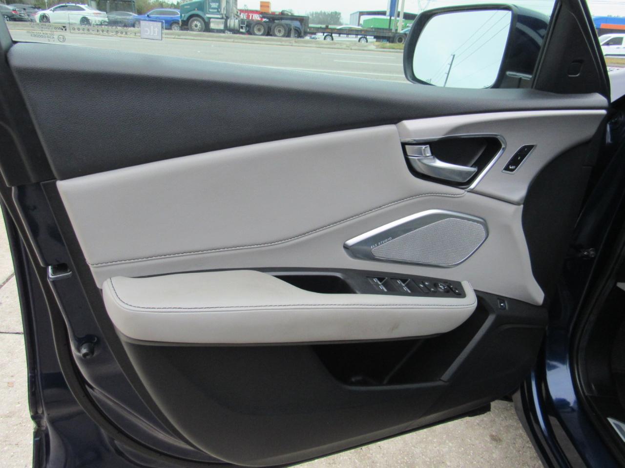 Acura RDX FWD w/Technology Pkg 2019