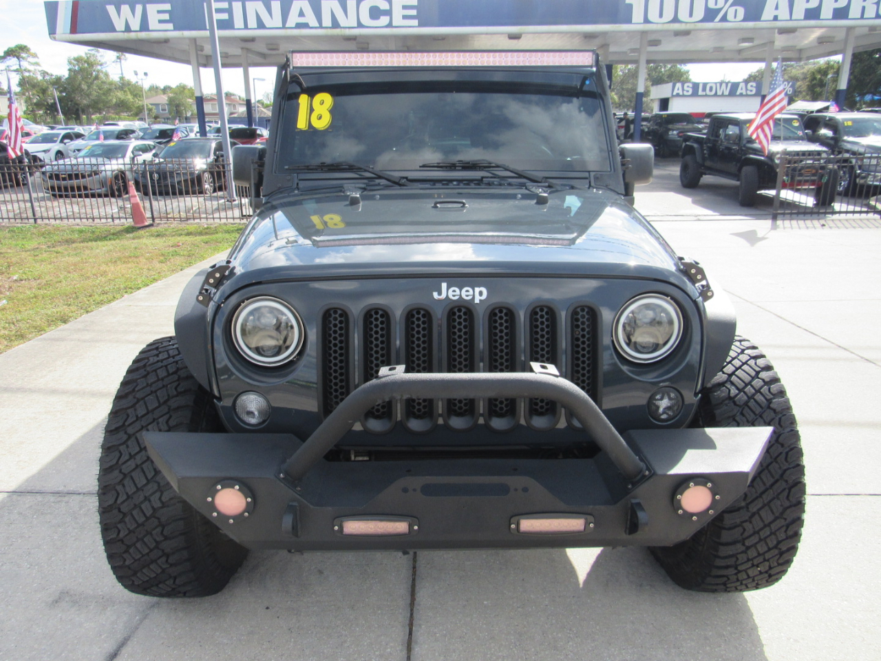 2018 Jeep Wrangler Unlimited Sport photo 3