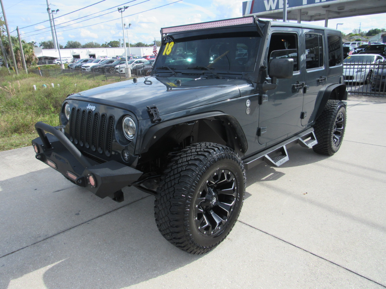 2018 Jeep Wrangler Unlimited Sport photo 4