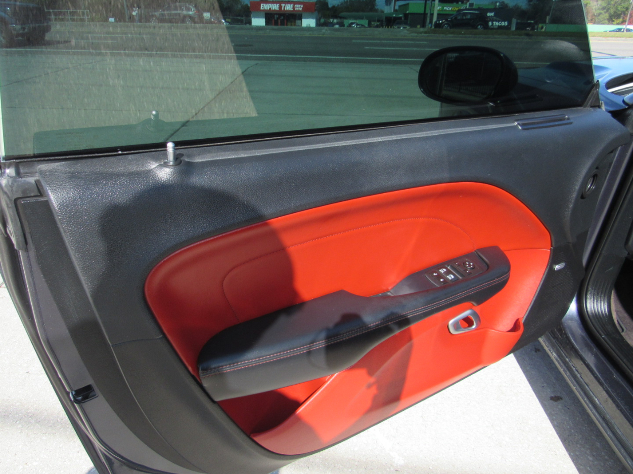 Dodge Challenger 2dr Cpe R/T Scat Pack 2016