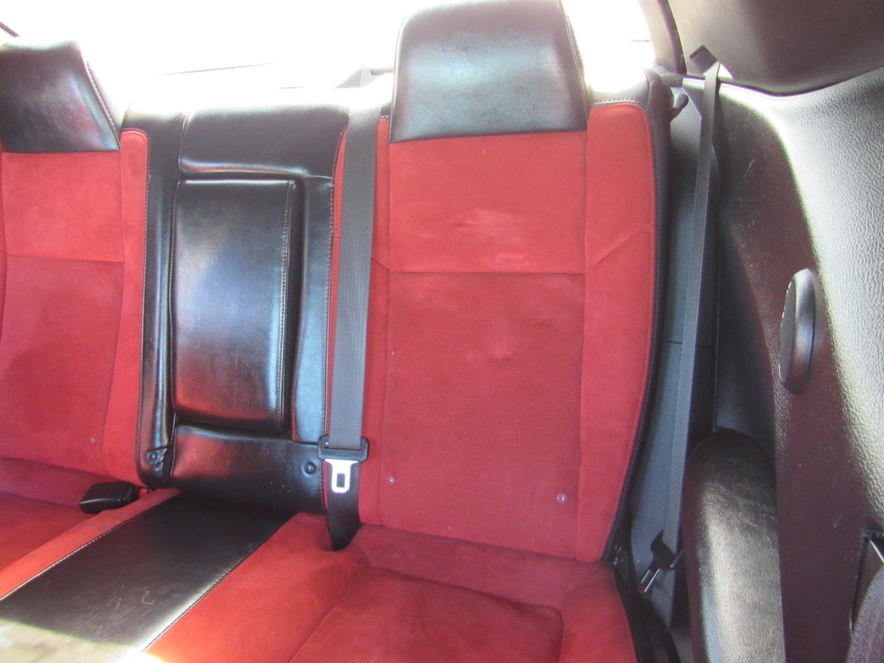 Dodge Challenger 2dr Cpe R/T Scat Pack 2016