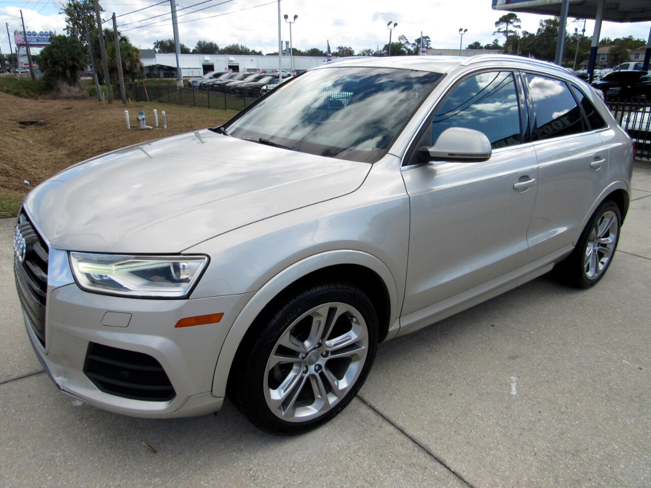Audi Q3 FrontTrak 4dr Premium Plus 2016