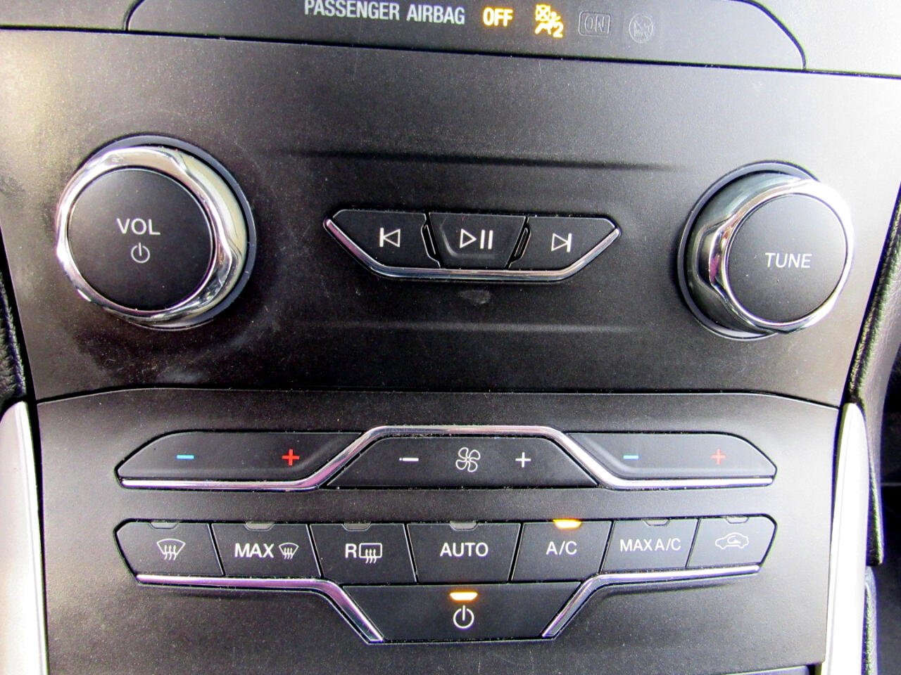 Ford Edge SEL FWD 2019