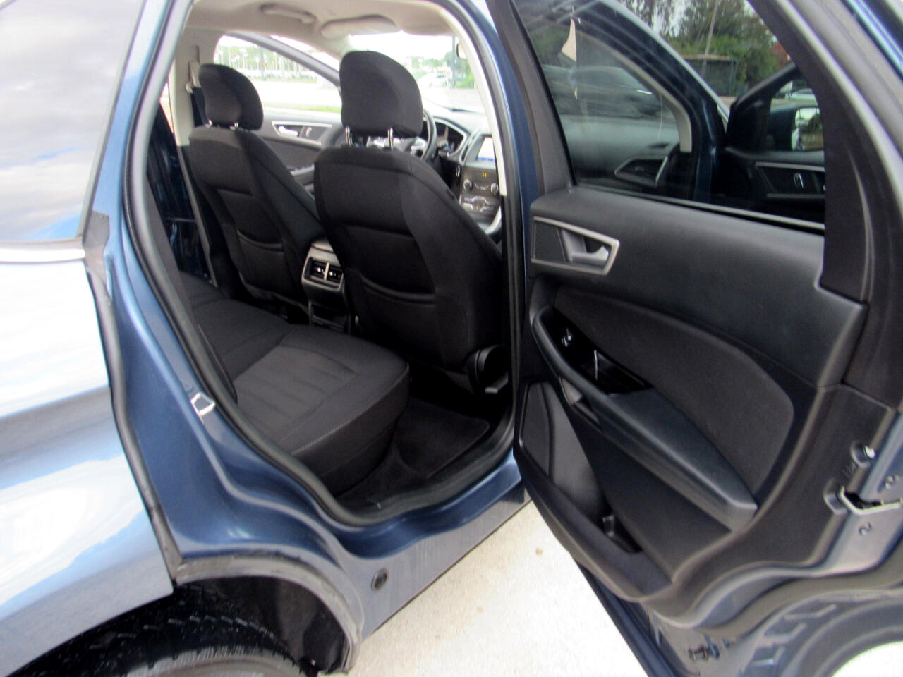 Ford Edge SEL FWD 2019