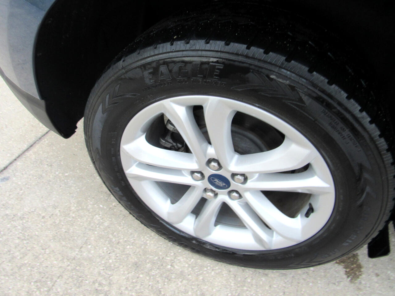 Ford Edge SEL FWD 2019