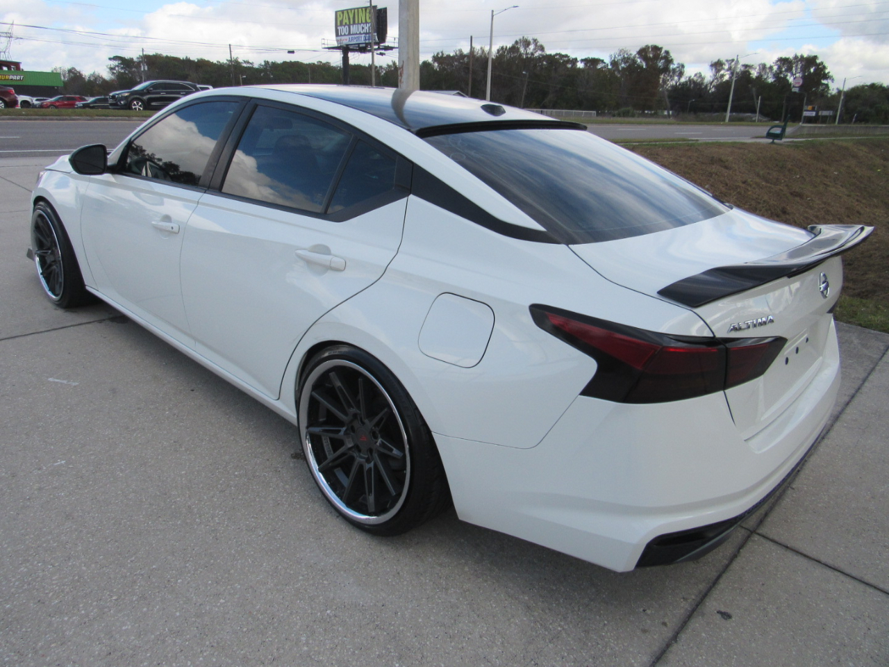 Nissan Altima 2.5 SR Sedan 2019