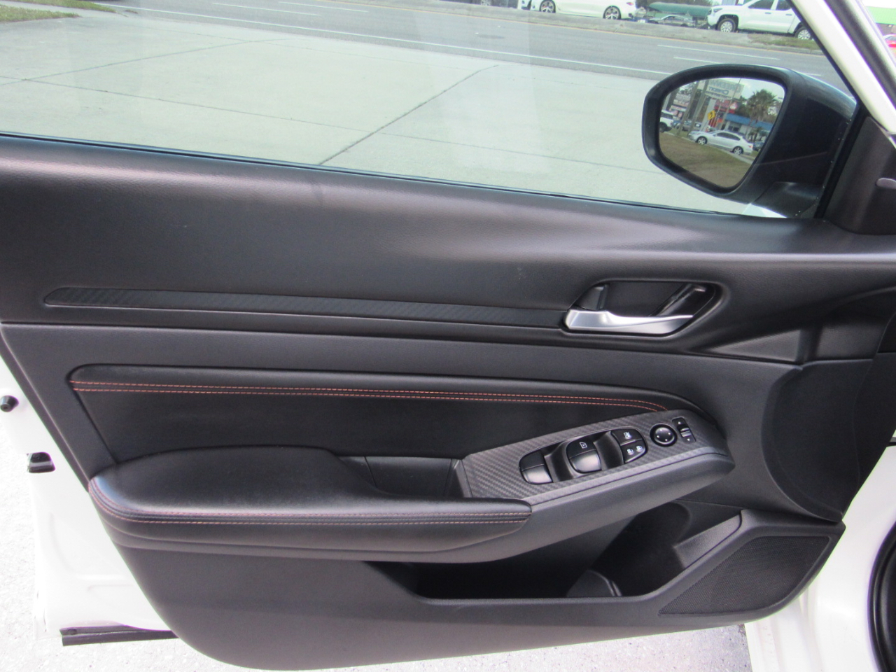 Nissan Altima 2.5 SR Sedan 2019