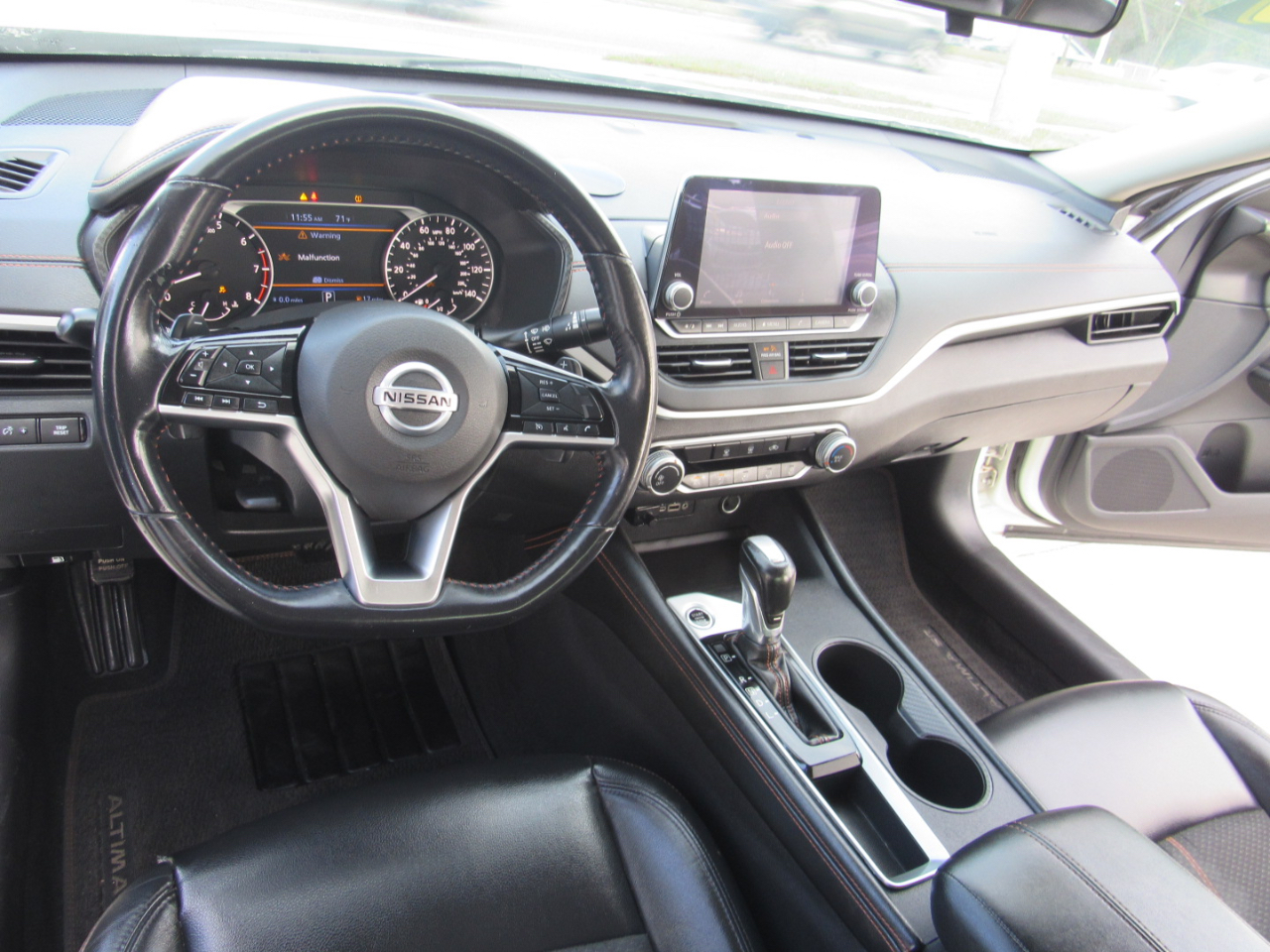 Nissan Altima 2.5 SR Sedan 2019