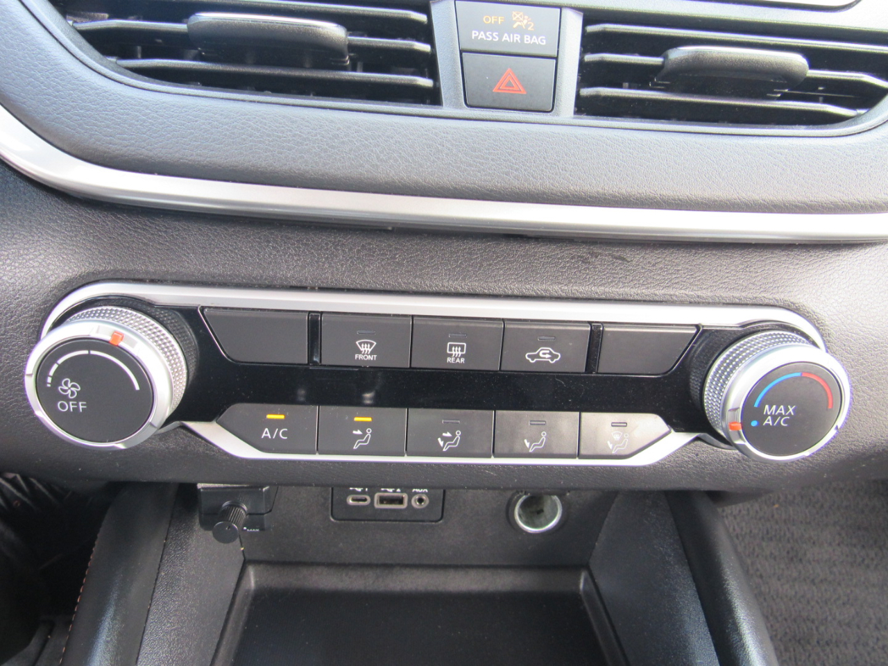 Nissan Altima 2.5 SR Sedan 2019