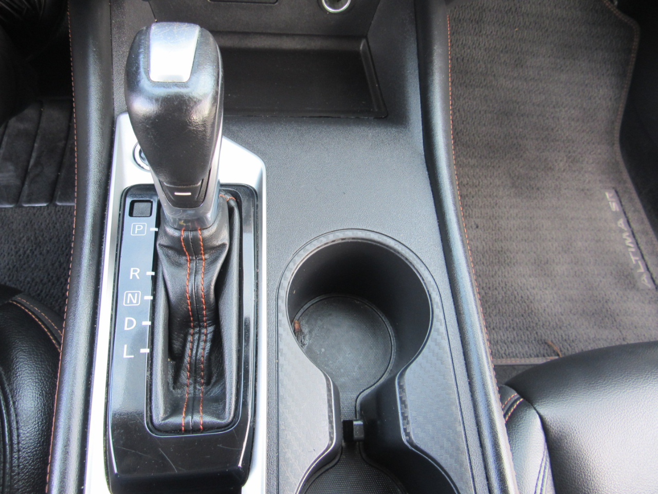 Nissan Altima 2.5 SR Sedan 2019