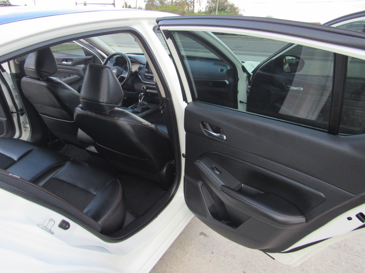 Nissan Altima 2.5 SR Sedan 2019