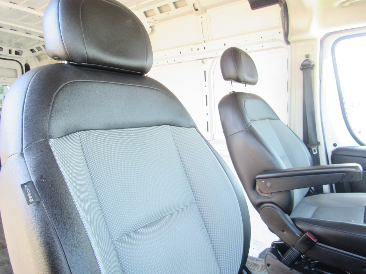 RAM ProMaster Cargo Van 2500 High Roof 159" WB 2016