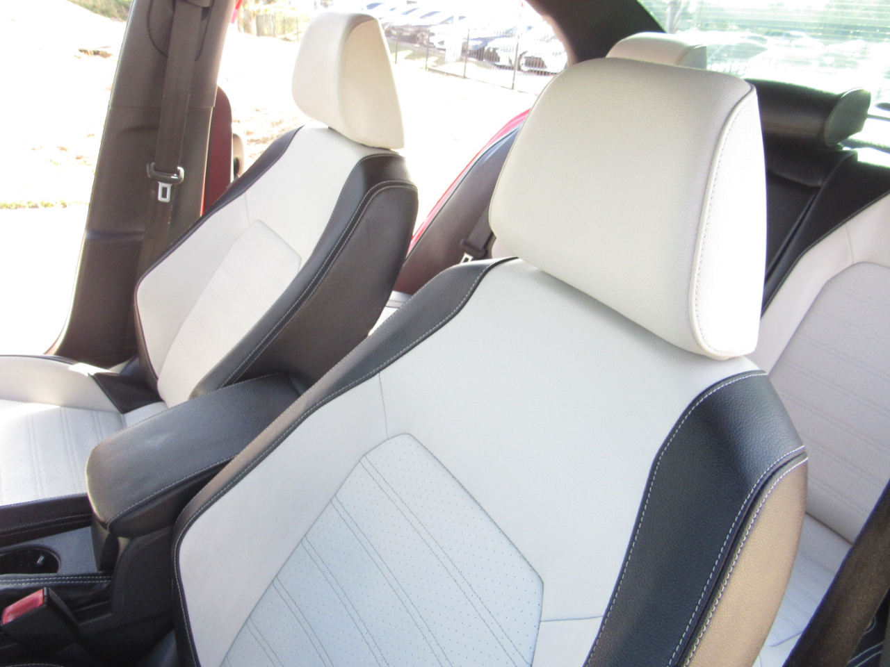 Volkswagen Jetta Sedan 4dr Auto 1.8T Sport PZEV 2016