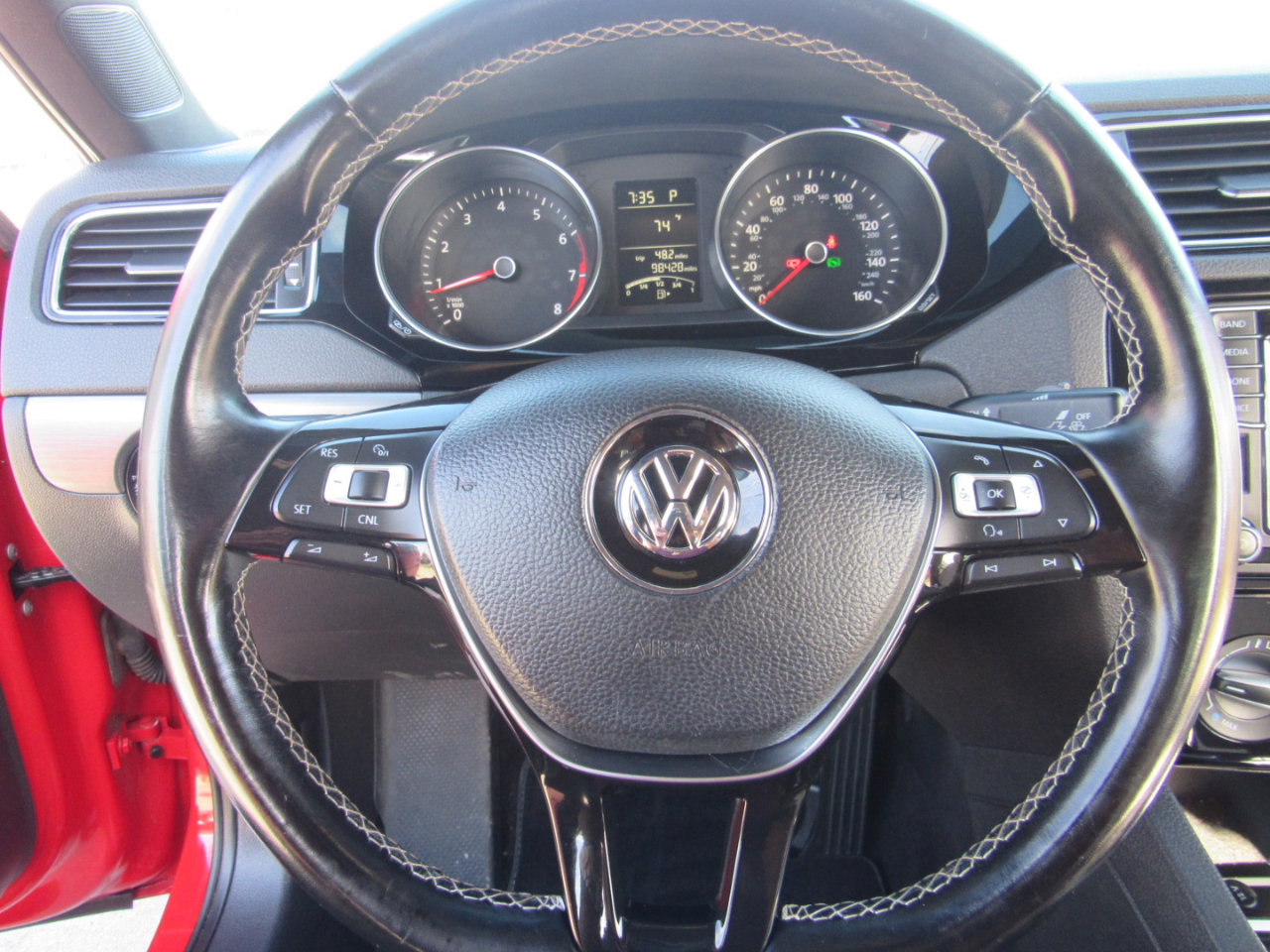Volkswagen Jetta Sedan 4dr Auto 1.8T Sport PZEV 2016