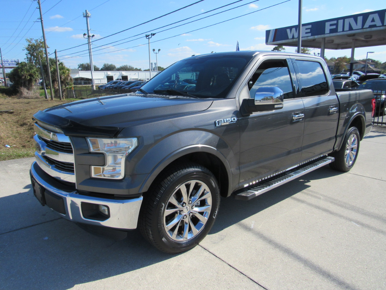 Ford F-150 2WD SuperCrew 145" Lariat 2015