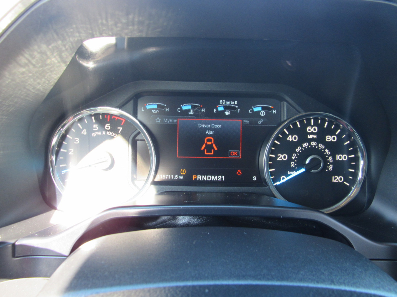 Ford F-150 2WD SuperCrew 145" Lariat 2015