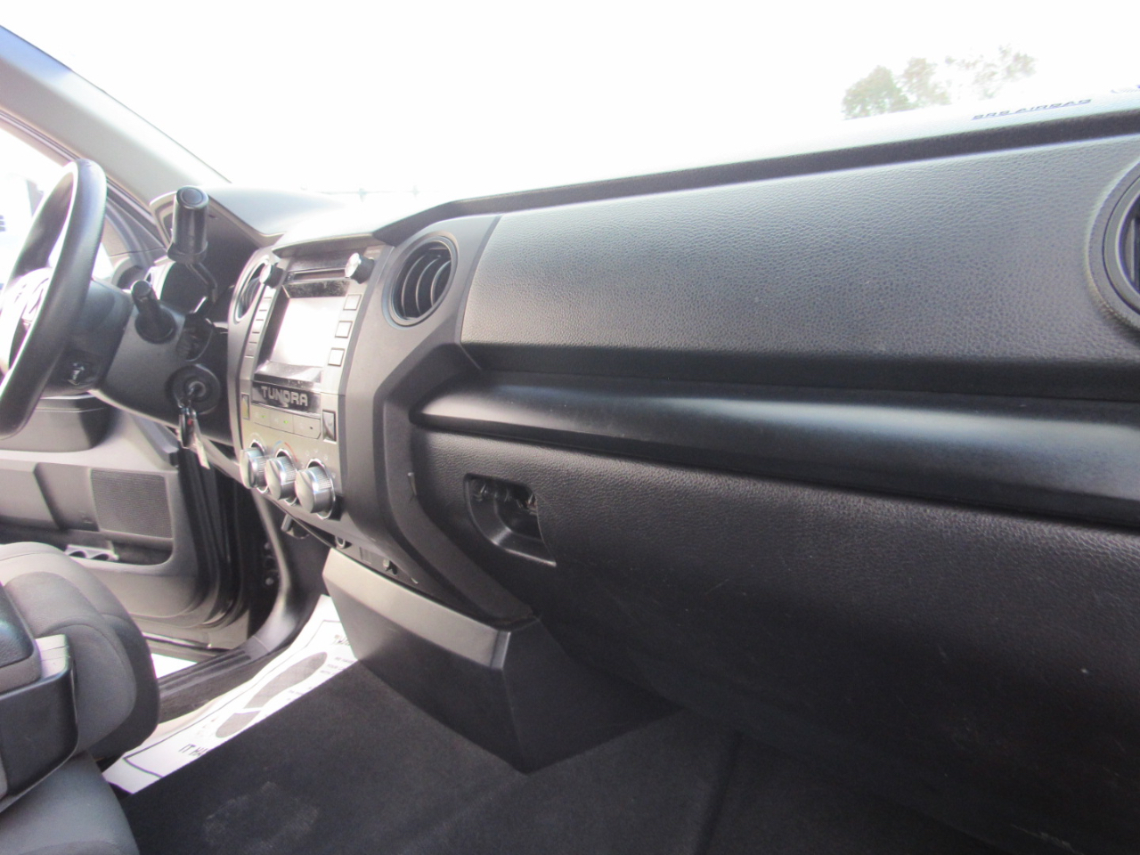 Toyota Tundra 2WD Truck Double Cab 4.6L V8 6-Spd AT SR5 (Natl) 2015