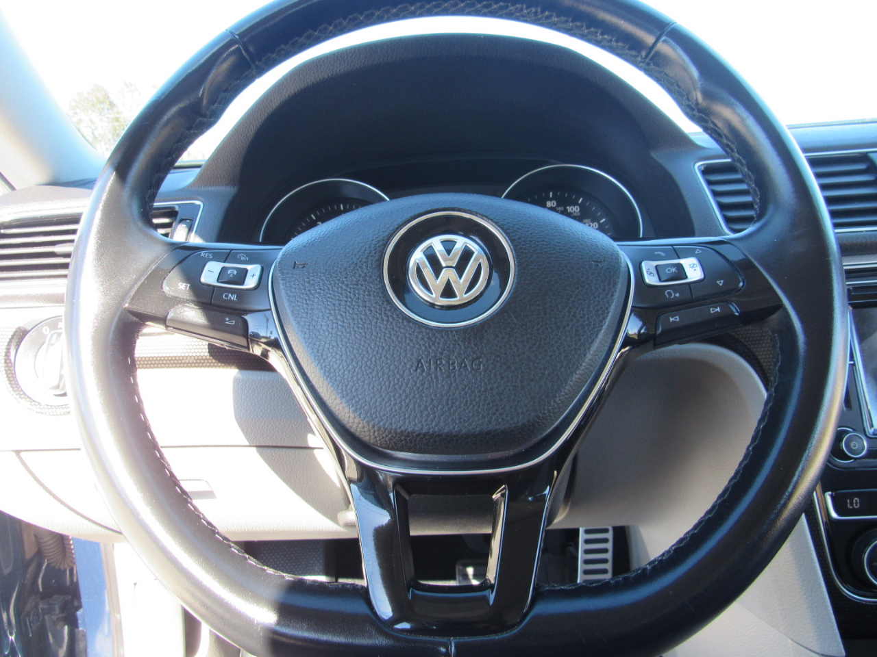 Volkswagen Passat 2.0T SE R-Line Auto 2019