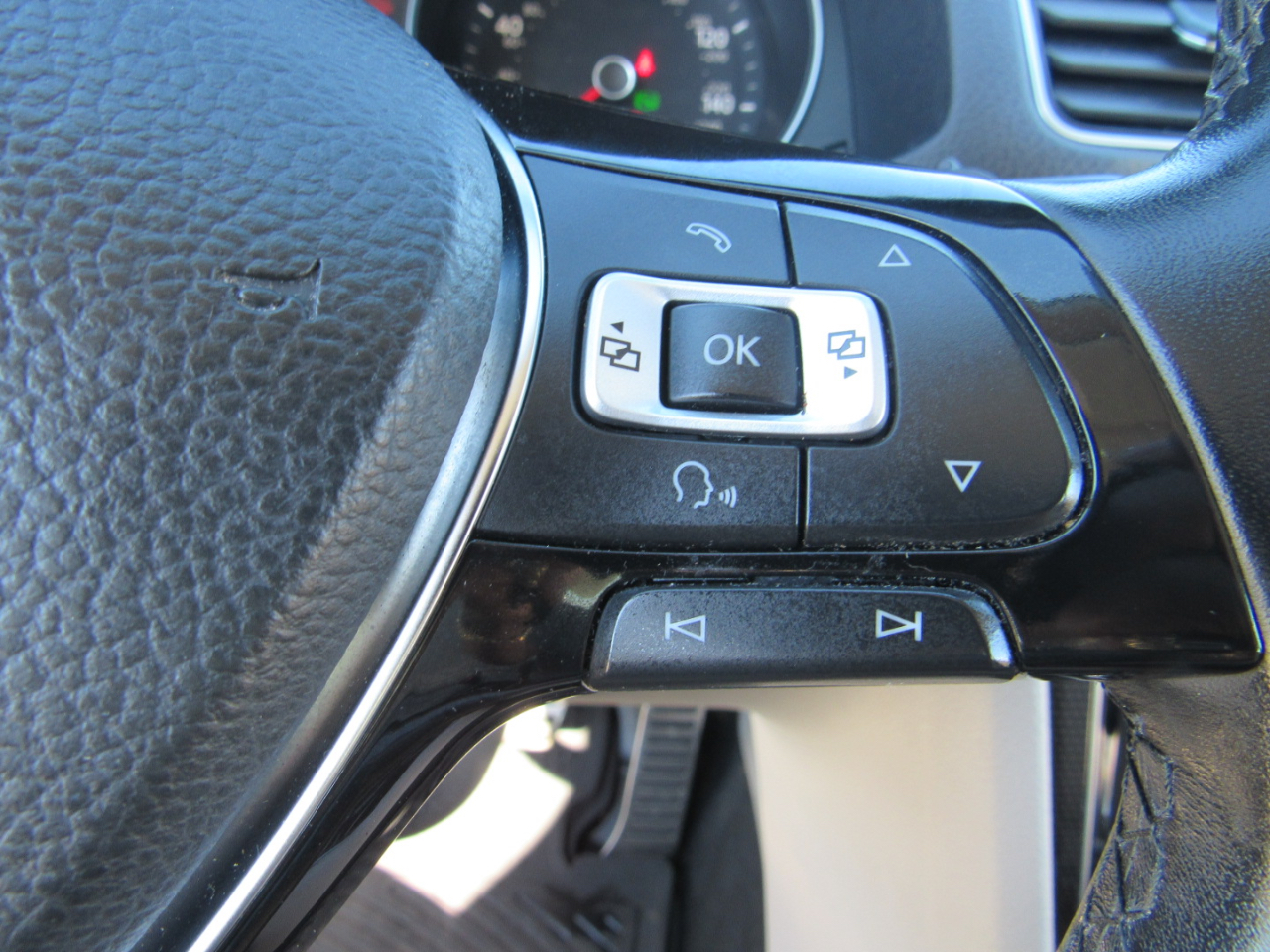 Volkswagen Passat 2.0T SE R-Line Auto 2019