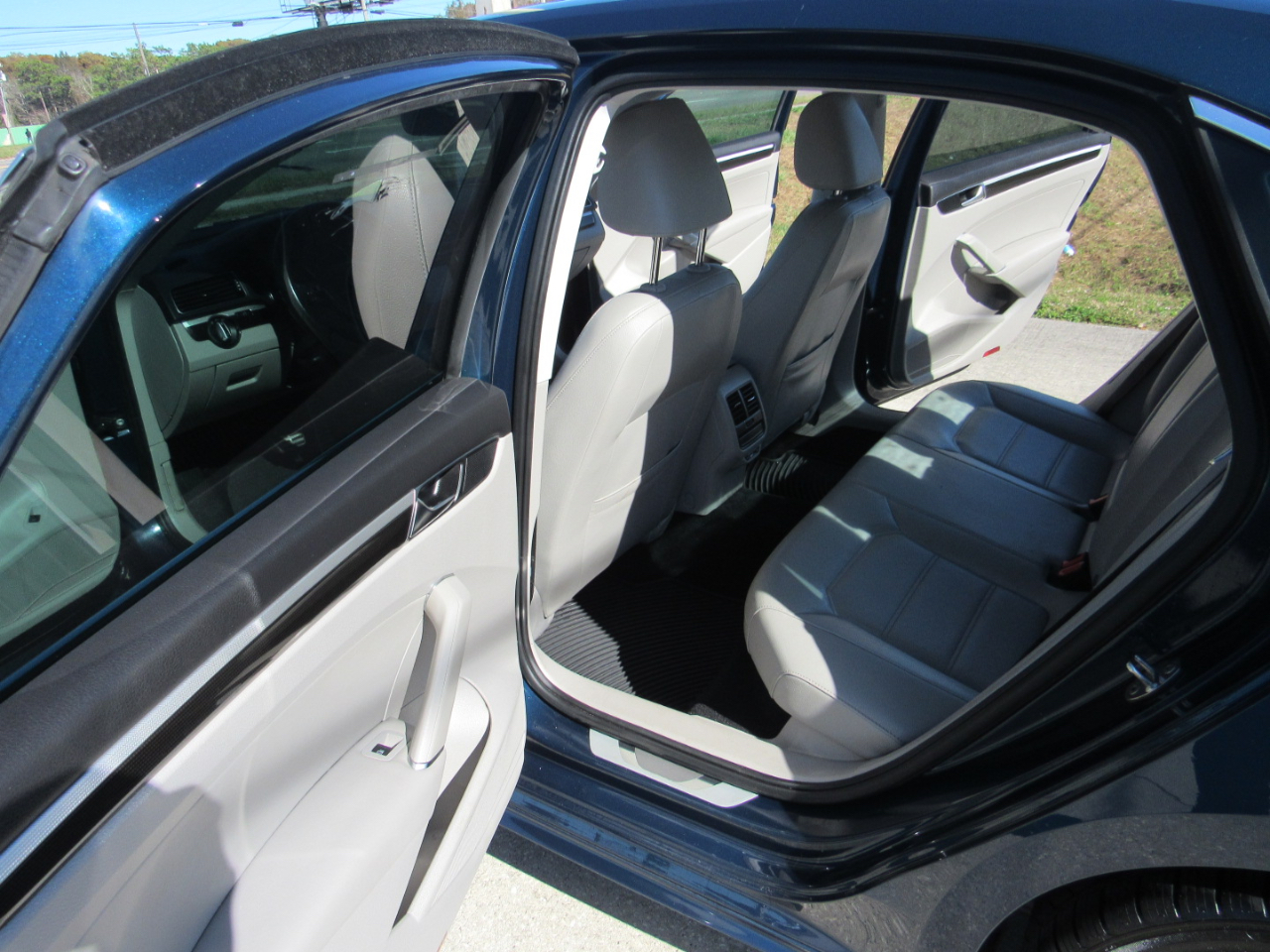 Volkswagen Passat 2.0T SE R-Line Auto 2019