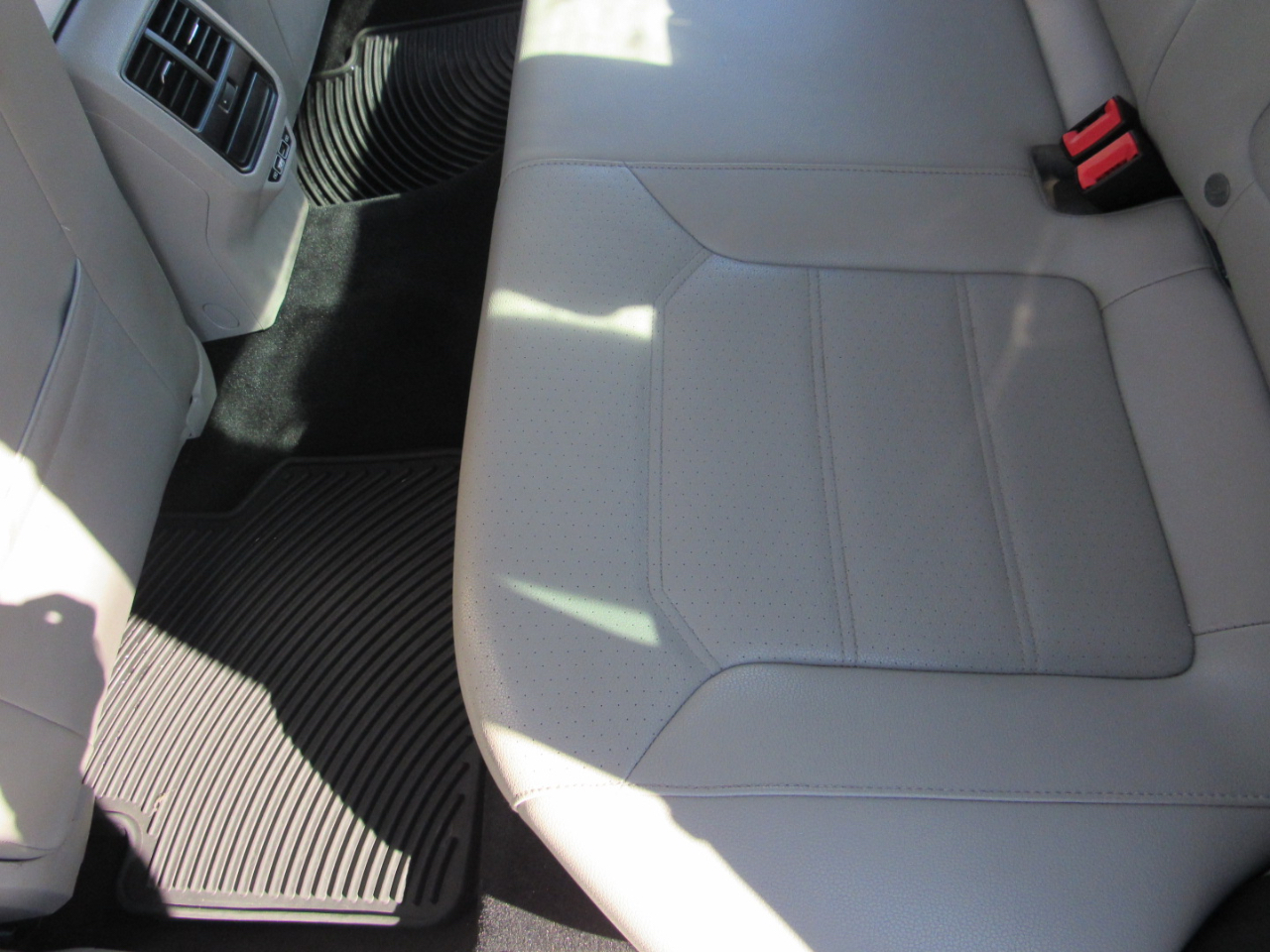 Volkswagen Passat 2.0T SE R-Line Auto 2019