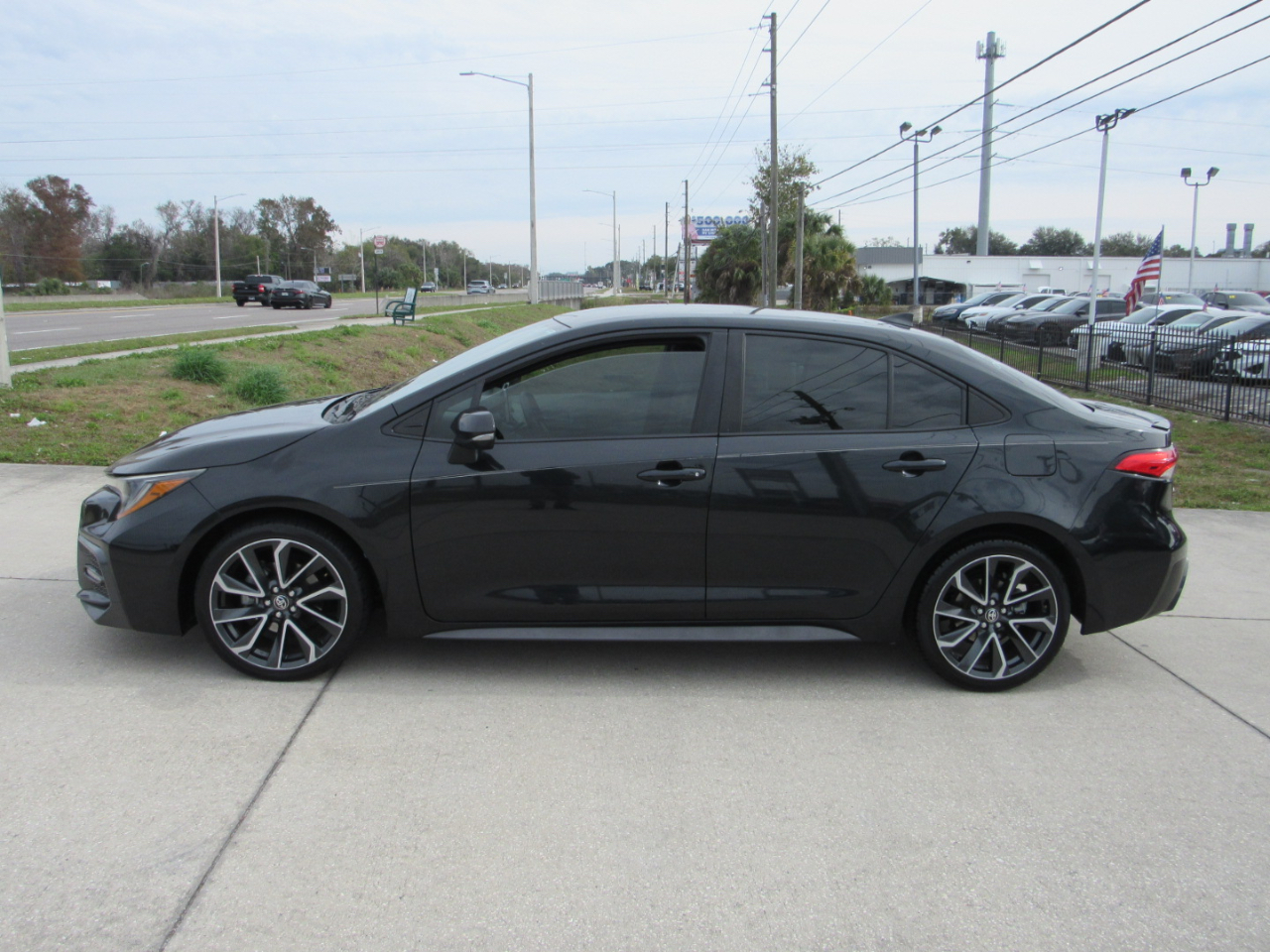 Toyota Corolla Nightshade CVT (Natl) 2020