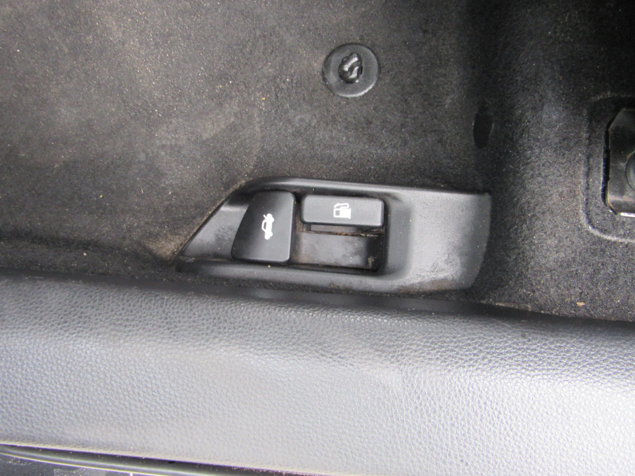 Toyota Corolla Nightshade CVT (Natl) 2020