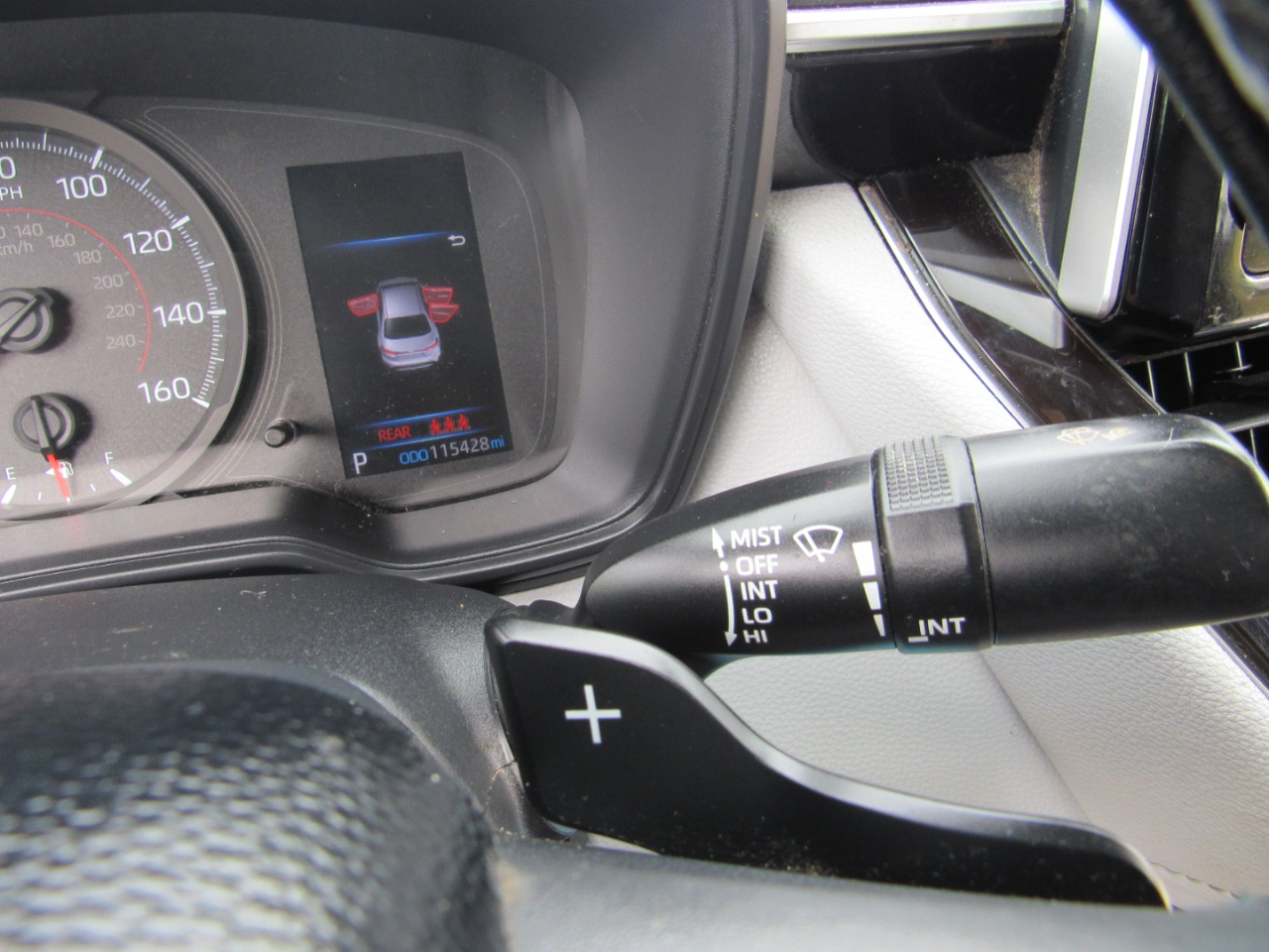 Toyota Corolla Nightshade CVT (Natl) 2020