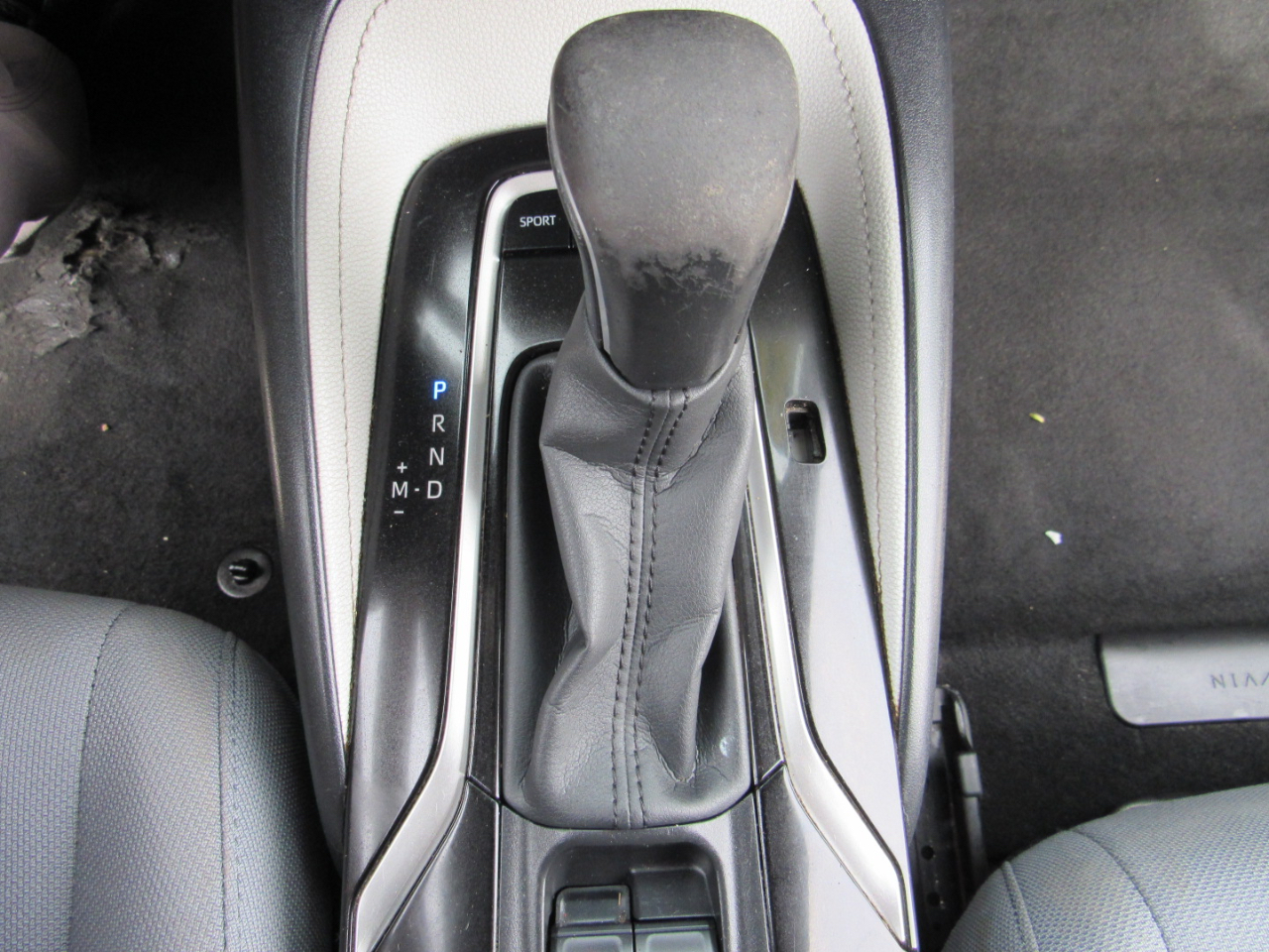 Toyota Corolla Nightshade CVT (Natl) 2020