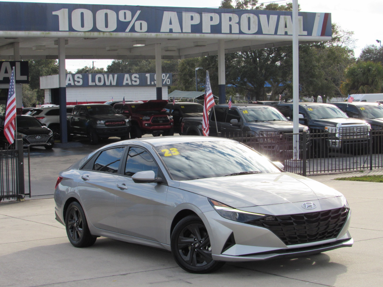 Hyundai Elantra SEL IVT 2023