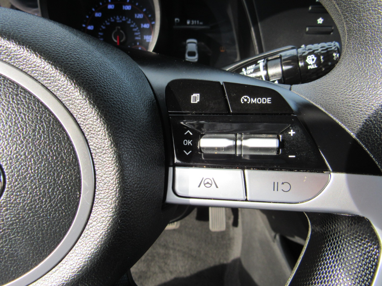 Hyundai Elantra SEL IVT 2023