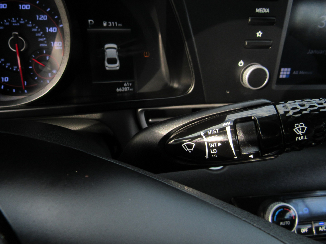 Hyundai Elantra SEL IVT 2023