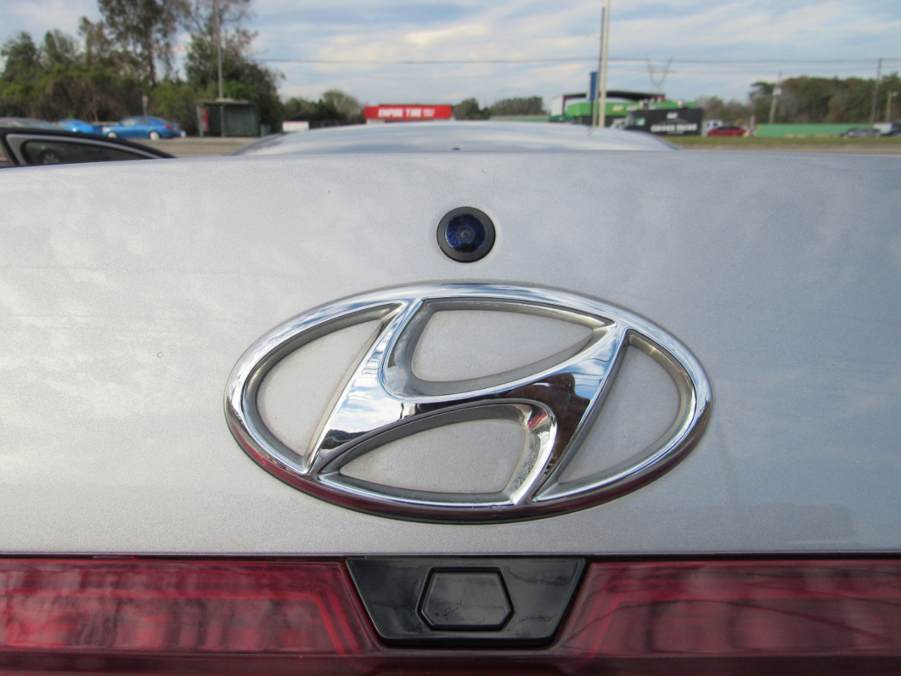 Hyundai Elantra SEL IVT 2023