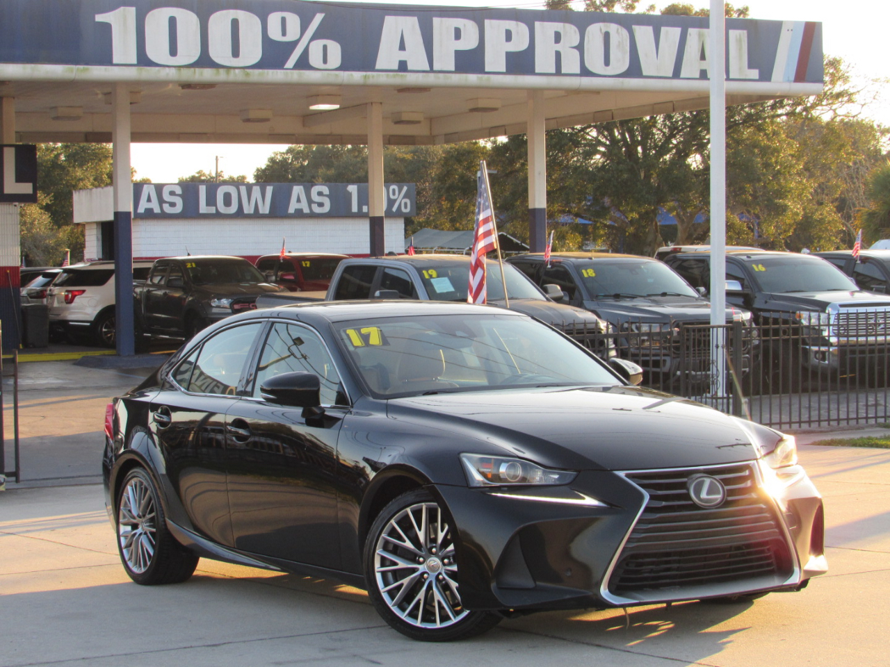 Lexus IS IS Turbo RWD 2017